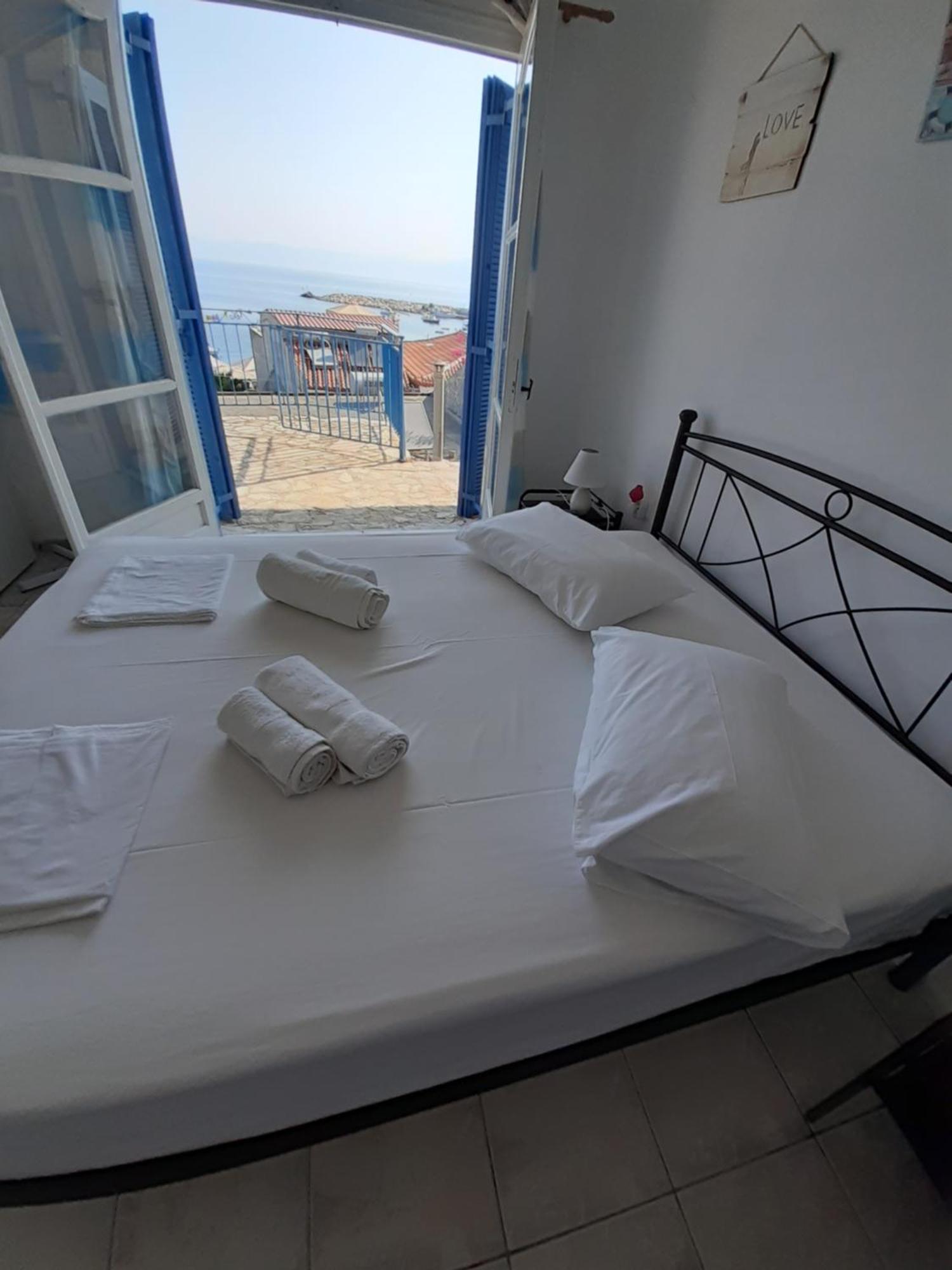 Angira - Koroni Apartments Koróni Exterior foto